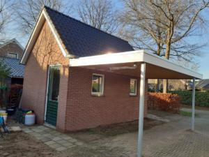   Nieuwbouw garage Varsselder